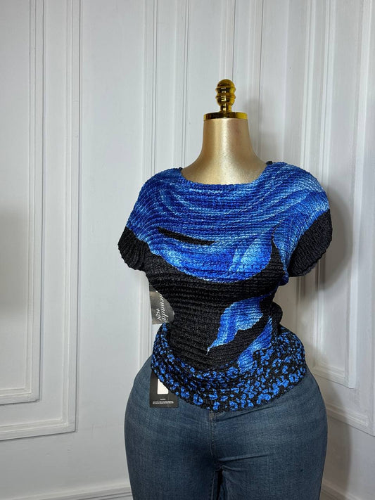 STYLISH SERENITY TOP